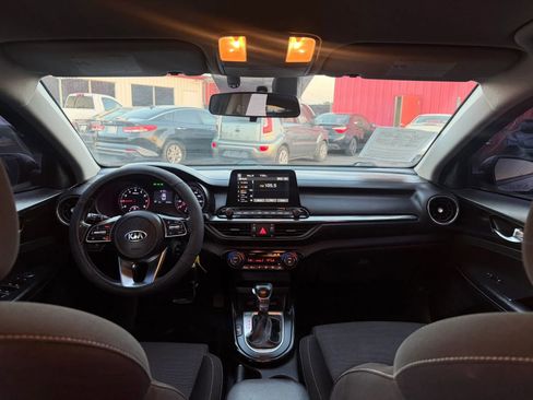 Used 2019 Kia Forte S FWD image 16