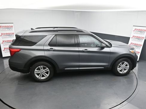 Used 2023 Ford Explorer XLT w/ Equipment Group 202A image 28