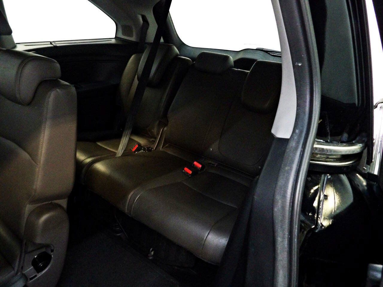 Used 2018 Honda Odyssey Elite image 10