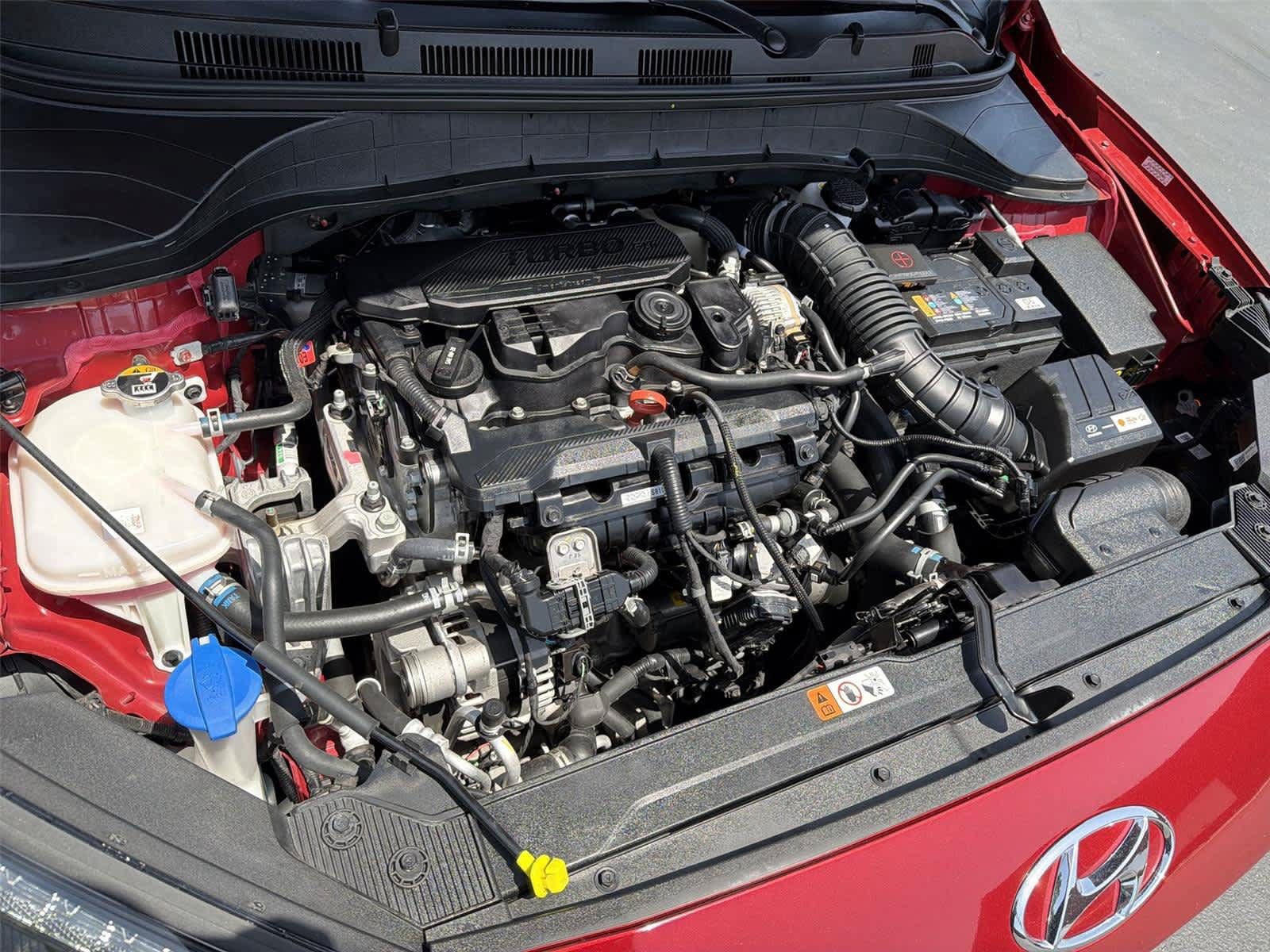 Used 2023 Hyundai Kona Limited AWD/4WD image 10