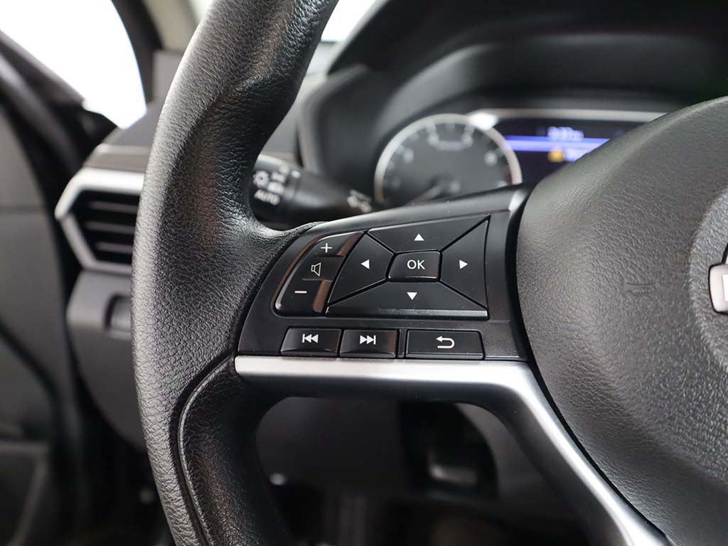 Used 2024 Nissan Altima 2.5 SV AWD/4WD image 39
