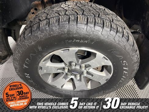 Used 2014 Ford F150 FX4 w/ Equipment Group 402A Luxury image 11