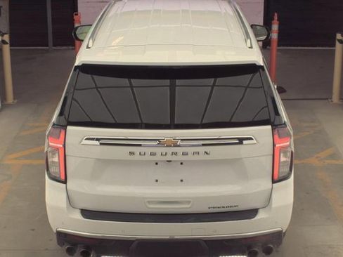 Used 2024 Chevrolet Suburban Premier image 4