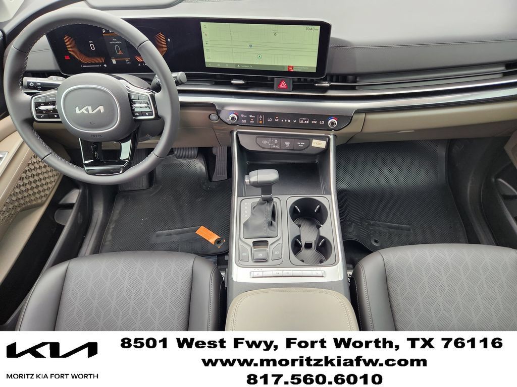 New 2026 Kia Carnival FWD image 18
