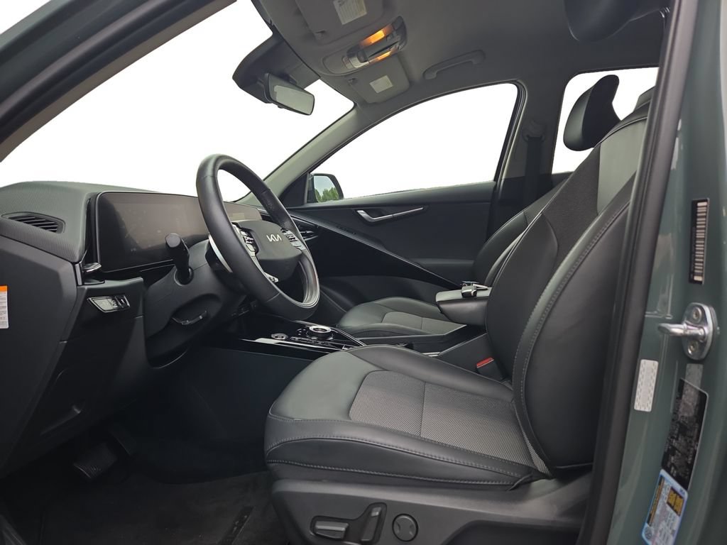 Used 2023 Kia Niro Wind w/ Wind Preserve Package FWD image 22