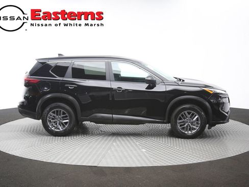 Used 2024 Nissan Rogue S AWD/4WD image 45