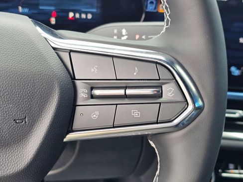 New 2026 Chevrolet Equinox EV LT AWD/4WD image 25