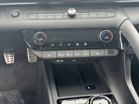 New 2025 Hyundai Elantra N image 31