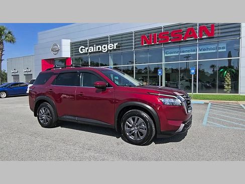 Used 2022 Nissan Pathfinder SV FWD image 17