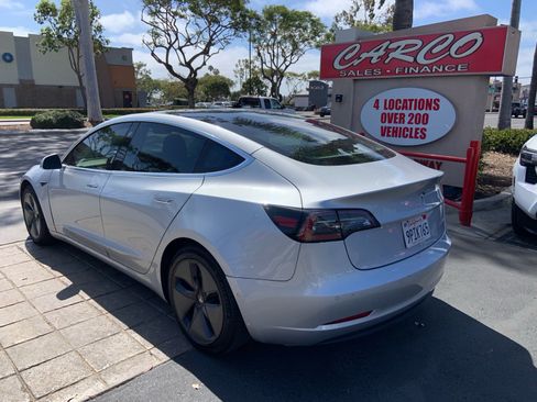 Used 2018 Tesla Model 3 Long Range AWD/4WD image 4