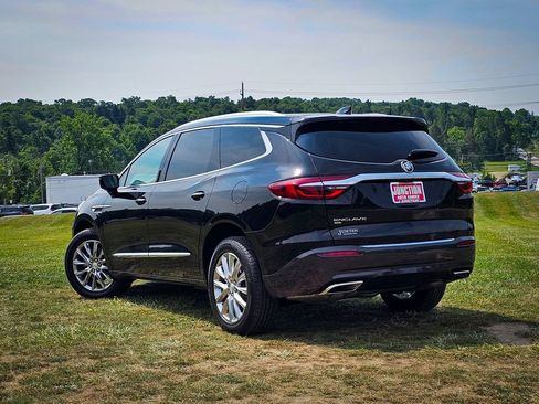 Used 2021 Buick Enclave Premium w/ Surround and Sites Package AWD/4WD image 6