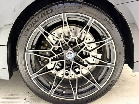 Used 2022 BMW M4 xDrive Competition w/ Executive Package image 6