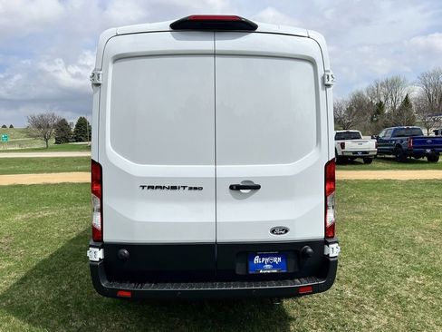 New 2026 Ford Transit 250 148 Medium Roof RWD image 31