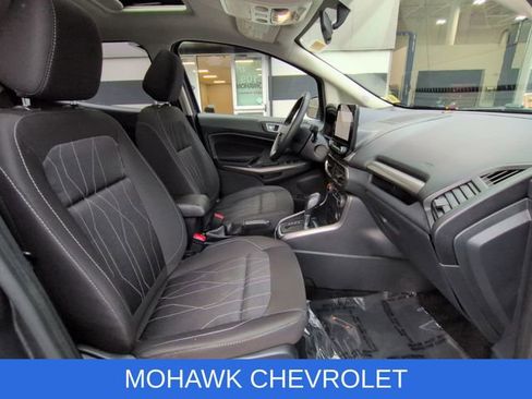 Used 2019 Ford EcoSport SE w/ SE Convenience Package image 28