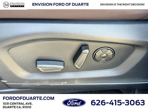 New 2025 Ford Explorer Platinum image 19