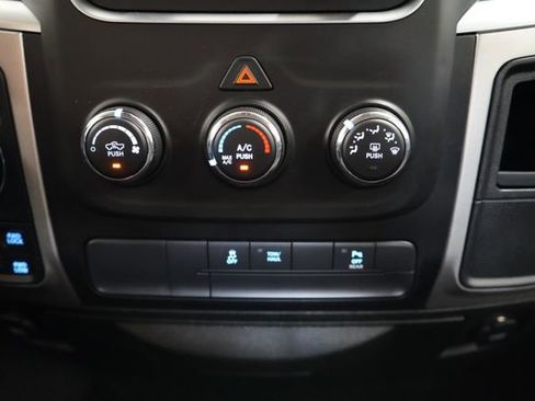 Used 2020 RAM 1500 Classic Warlock AWD/4WD image 33