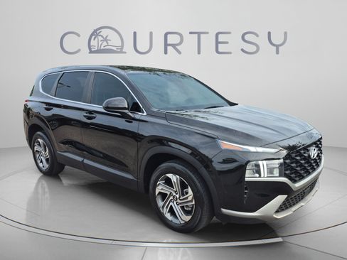 Certified 2023 Hyundai Santa Fe SE FWD image 7