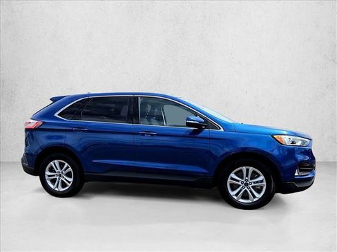 Used 2020 Ford Edge SEL w/ Cold Weather Package AWD/4WD image 9