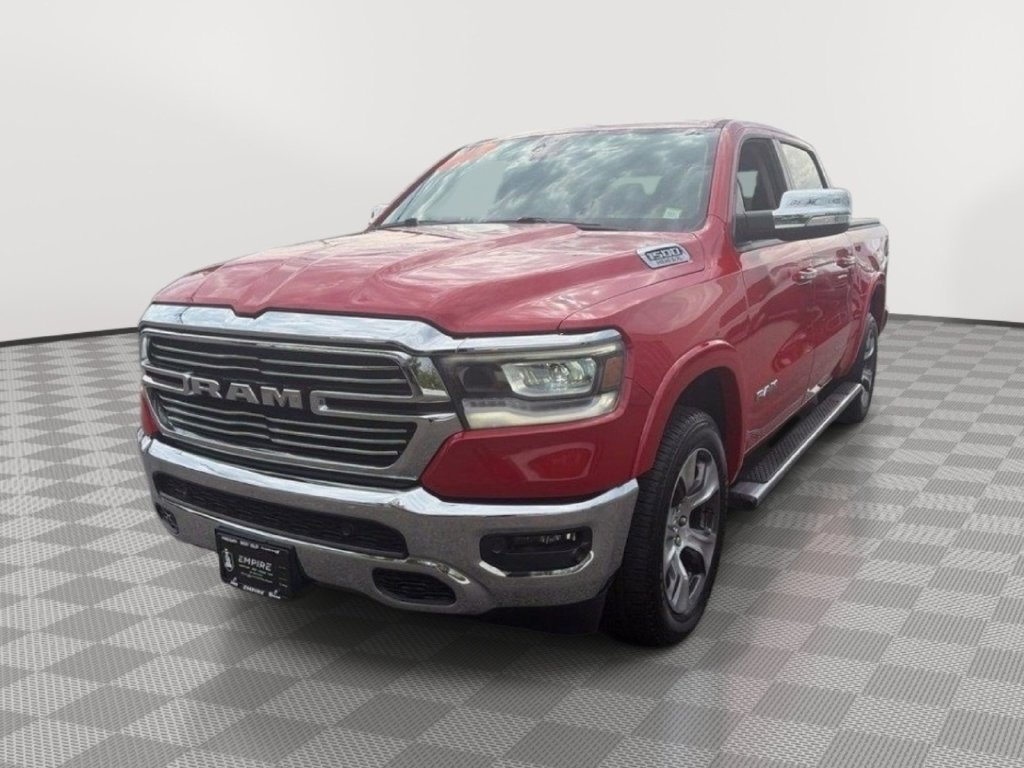 Used 2019 RAM 1500 Laramie AWD/4WD image 3