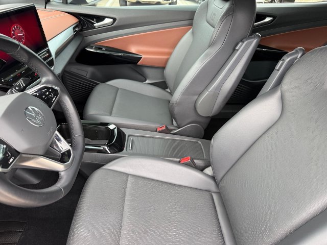 Used 2021 Volkswagen ID.4 Pro S RWD image 13