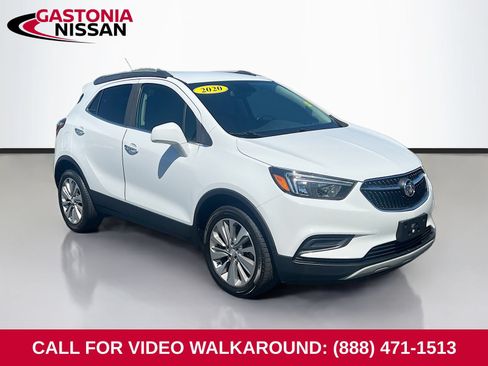 Used 2020 Buick Encore Preferred FWD image 1