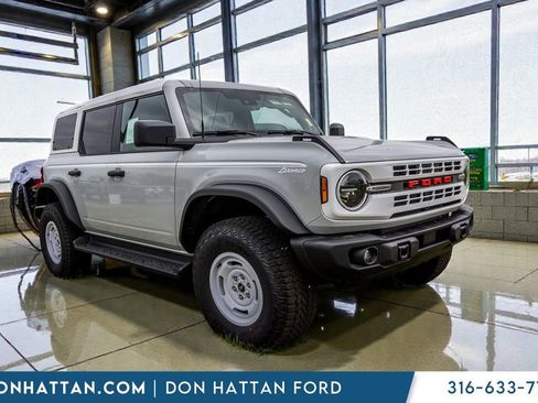 New 2026 Ford Bronco Heritage Edition AWD/4WD image 35