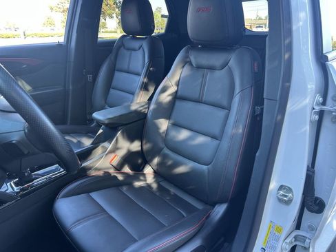 Used 2024 Chevrolet TrailBlazer RS image 13