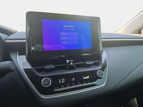 Used 2025 Toyota Corolla LE FWD image 19