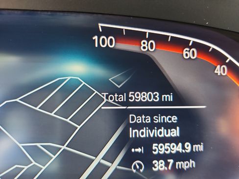 Used 2023 BMW X5 sDrive40i w/ M Sport Package RWD image 11