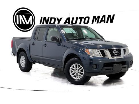 Used 2017 Nissan Frontier SV image 2