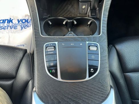 Used 2020 Mercedes-Benz GLC 300 GLC 300 image 21