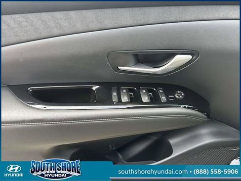 Certified 2023 Hyundai Tucson Limited AWD/4WD image 18
