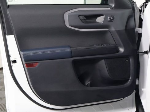 Used 2023 Ford Bronco Sport Outer Banks w/ Tech Package image 12