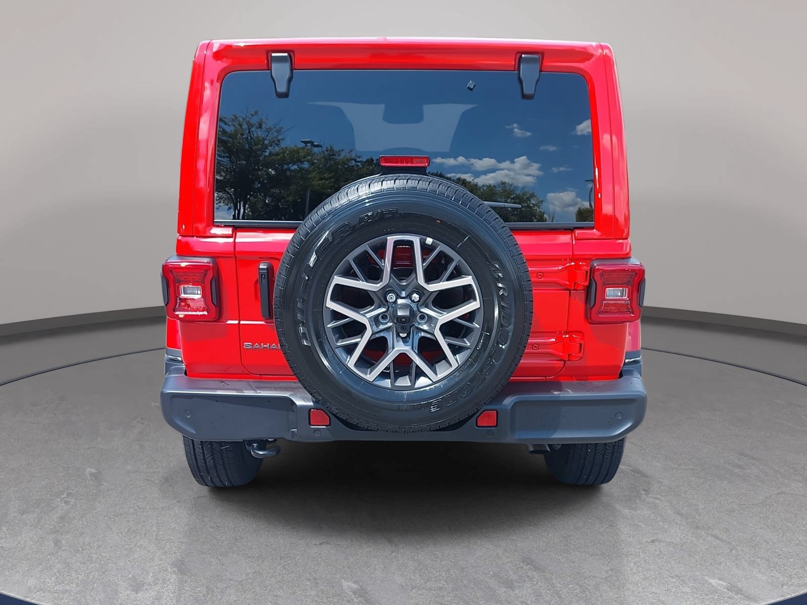 New 2026 Jeep Wrangler Unlimited Sahara AWD/4WD image 6