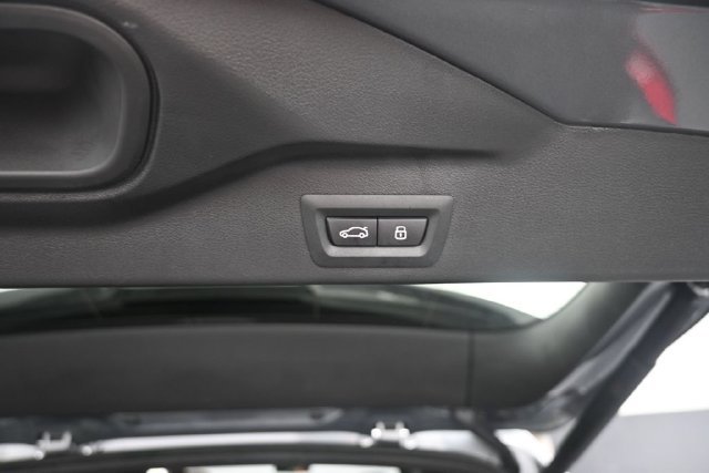 Used 2026 BMW X5 xDrive40i w/ Climate Comfort Package AWD/4WD image 32