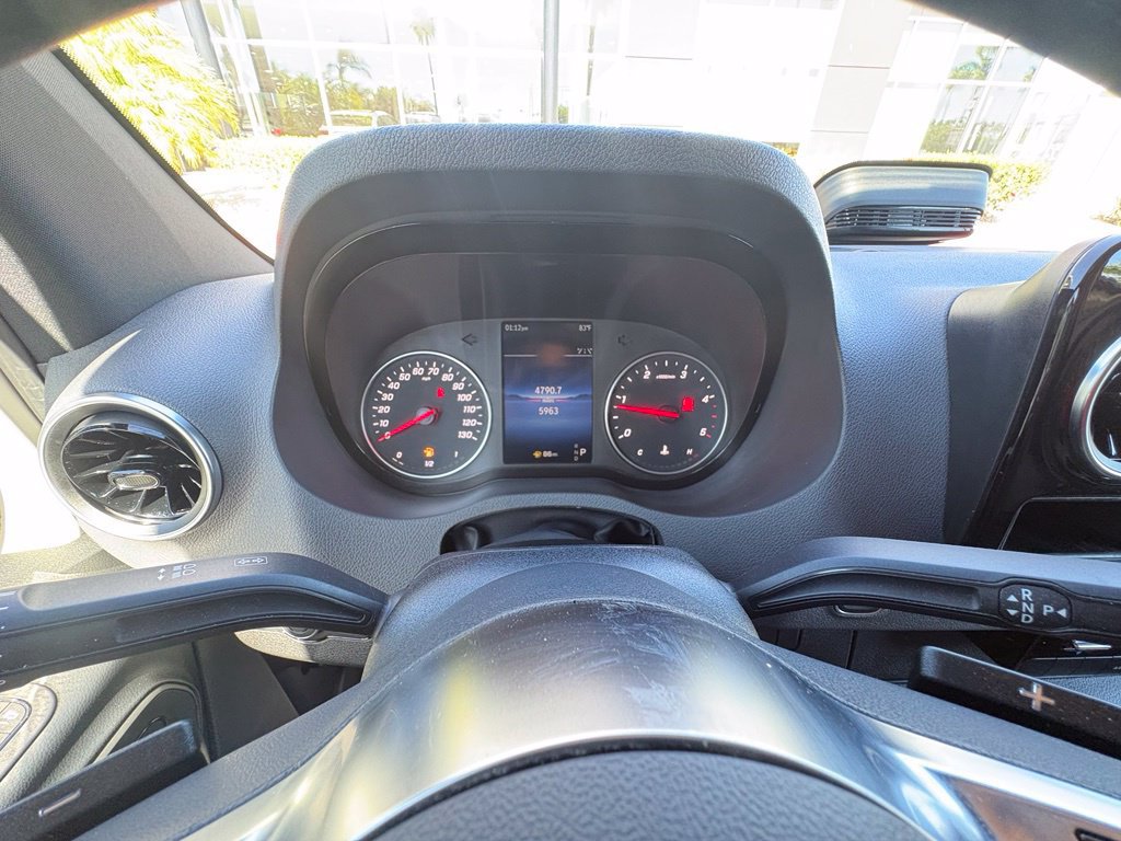 Used 2025 Mercedes-Benz Sprinter 2500 image 6