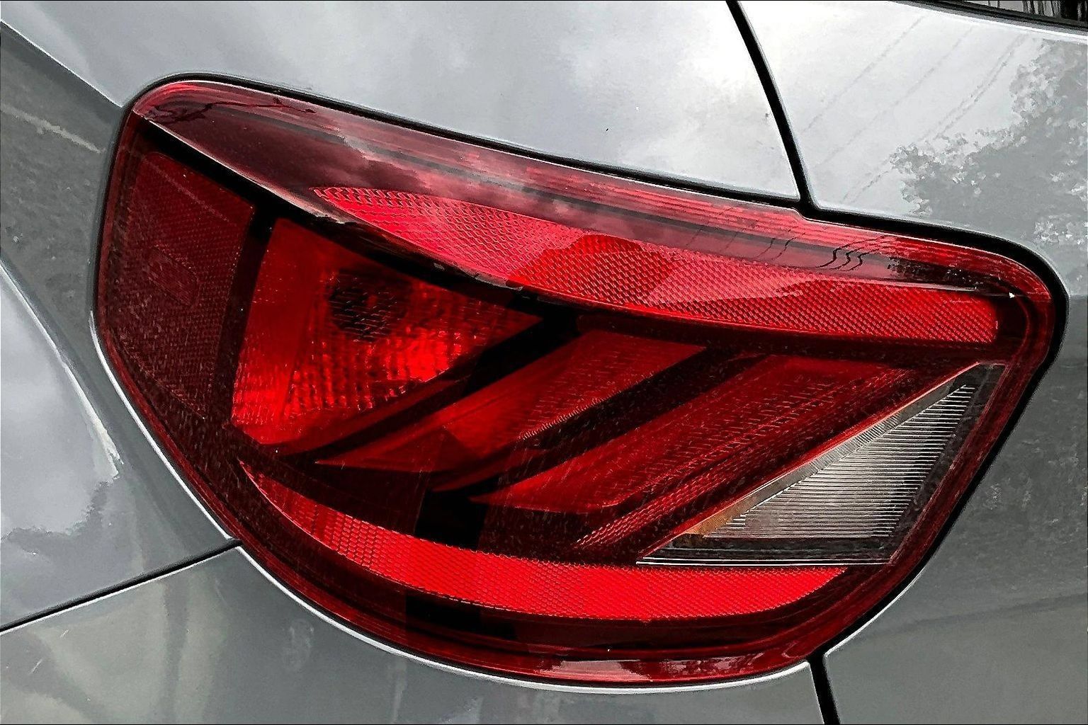 Used 2021 Hyundai Venue SEL w/ Cargo Package FWD image 21