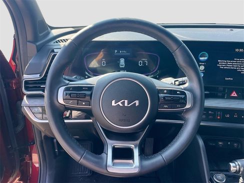 Used 2025 Kia Sportage X-Line w/ Premium Package image 13