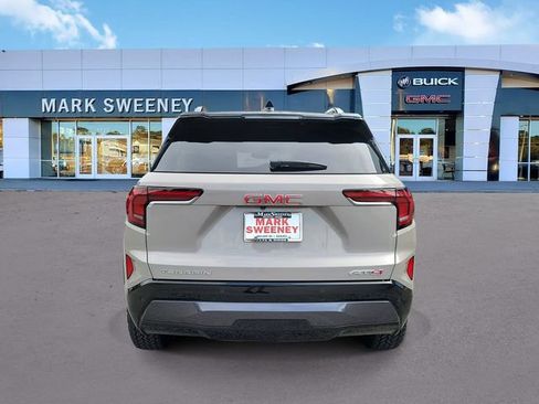 Used 2026 GMC Terrain AT4 AWD/4WD image 28