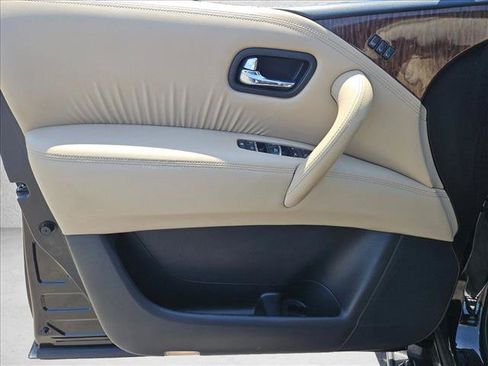 Used 2019 Nissan Armada SL w/ Premium Package RWD image 10