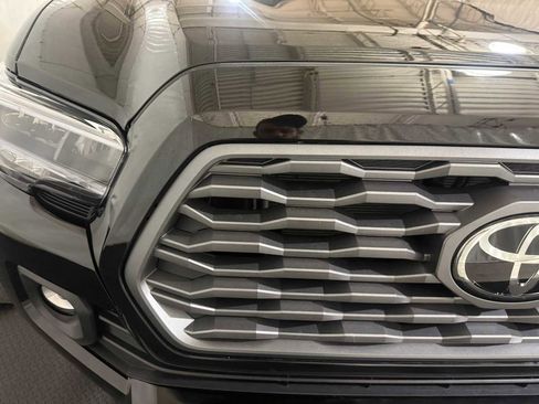 Certified 2023 Toyota Tacoma TRD Off-Road image 4