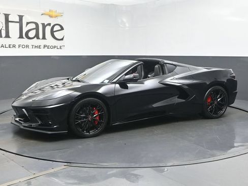 Used 2025 Chevrolet Corvette Stingray Coupe w/ Battery Protection Package RWD image 31