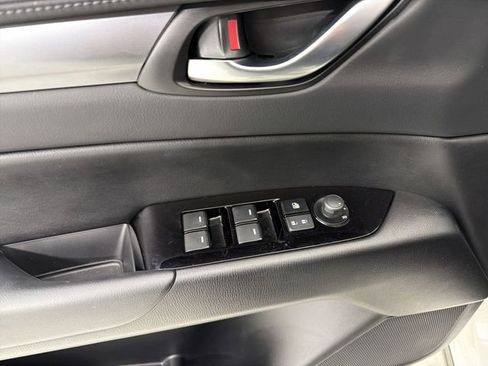 Used 2025 MAZDA CX-5 AWD 2.5 S w/ Select Package image 21