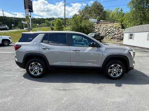 New 2026 GMC Terrain Elevation AWD/4WD image 6
