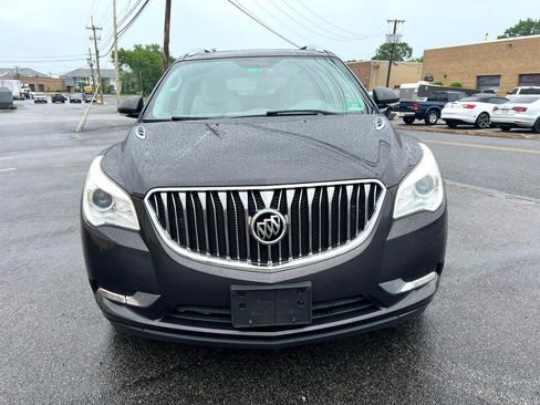 Used 2017 Buick Enclave Leather image 2