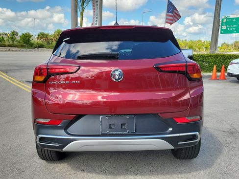 Used 2023 Buick Encore GX Essence w/ Experience Buick Package FWD image 6