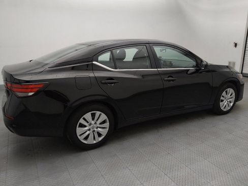 Used 2025 Nissan Sentra S FWD image 10