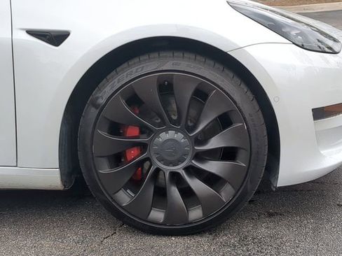 Used 2022 Tesla Model 3 Performance image 11