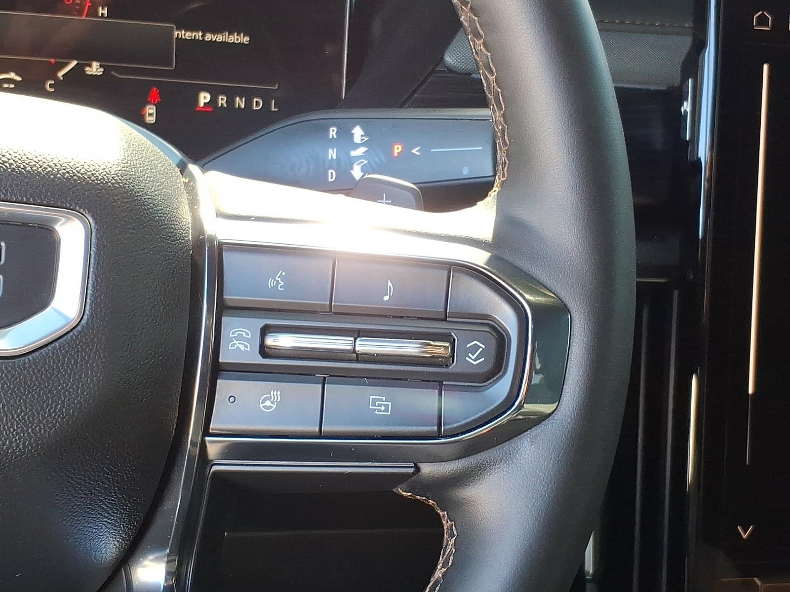 Used 2024 GMC Acadia AT4 AWD/4WD image 19