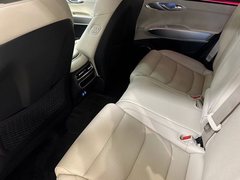 New 2026 Genesis GV70 2.5T Select AWD/4WD image 12